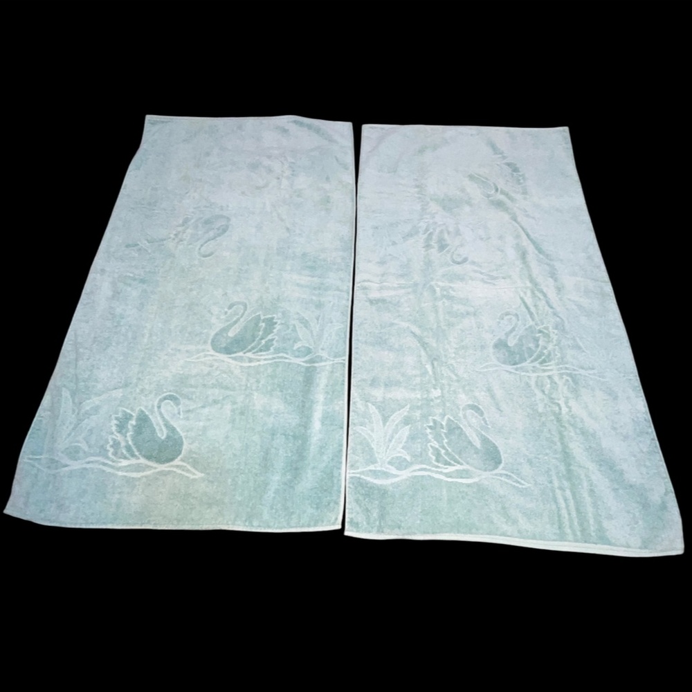 Cannon Set 2 Monticello Sculpted Swans Green Bath Towels USA Retro Vintage MCM
